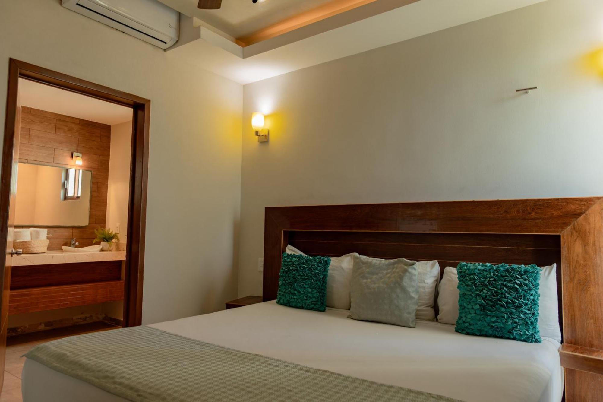 Aquastar Hotel & Apartments Mahahual Eksteriør billede